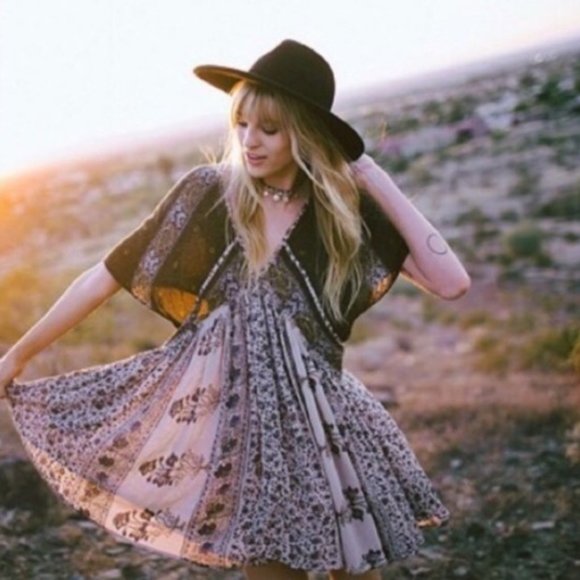 Free People Dresses & Skirts - Free People Wild World Green Floral Paisley Bohemian Mini Festival Dress Size S